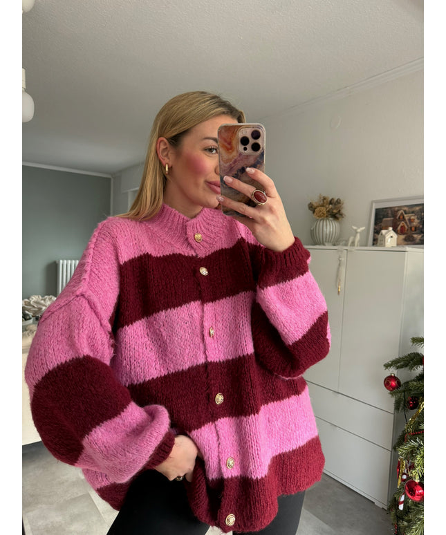 Oversize Strickjacke mit goldenen Knöpfen | gestreift | bordeaux