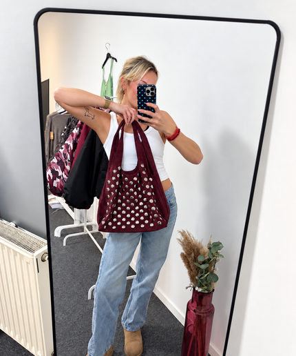 Kelly Shopper Tasche Hobo Bag in Wildleder-Optik mit Nieten | Bordeaux