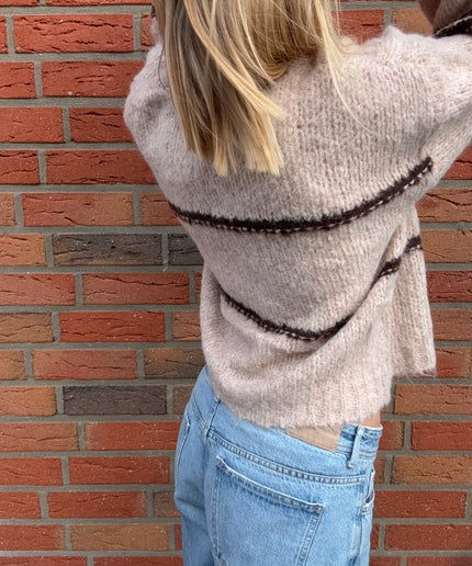Kuschelige Strickjacke mit Streifen