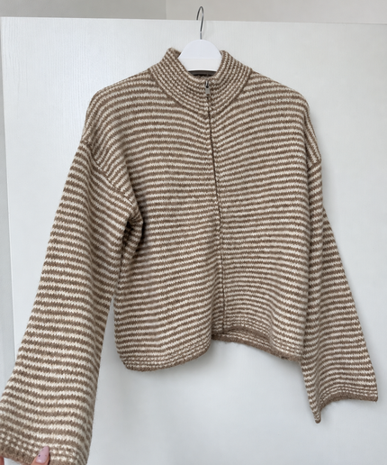 Strickjacke mit Zipper | taupe weiß