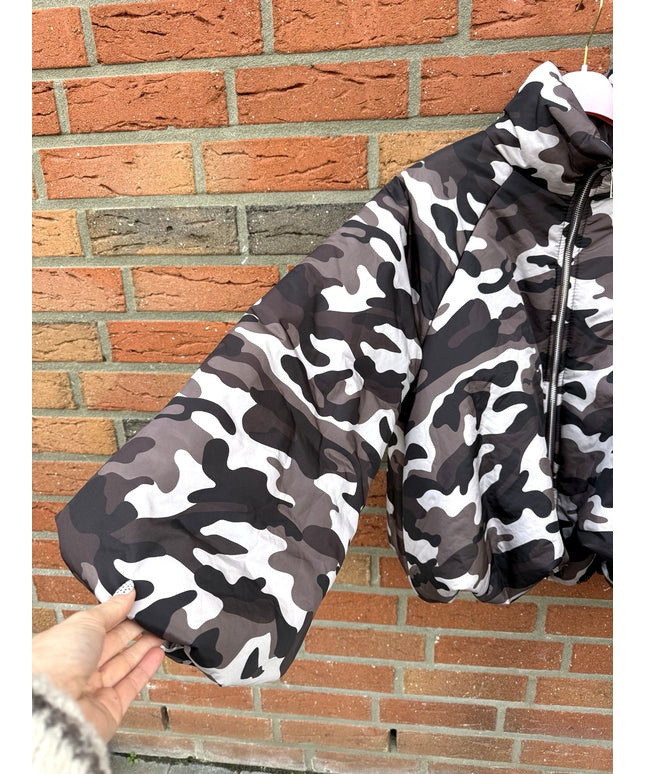 Oversize Camouflage Bomberjacke | braun