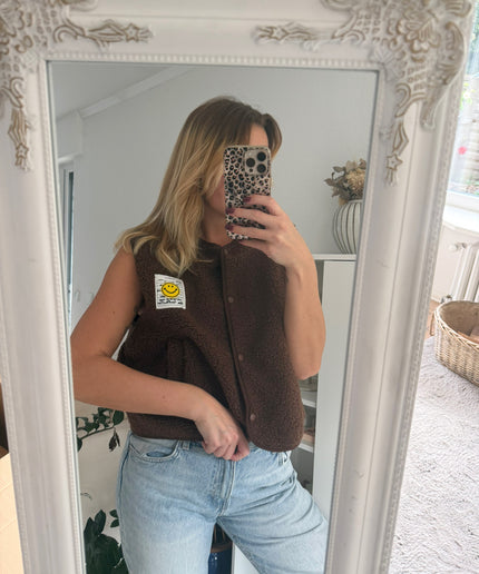 Teddy Weste mit Smiley Aufdruck | braun