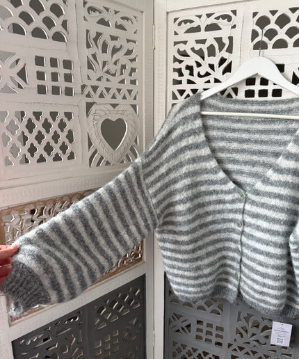 Gestreifte Strickjacke | grau