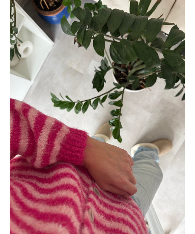 Gestreifte Strickjacke | pink rosa