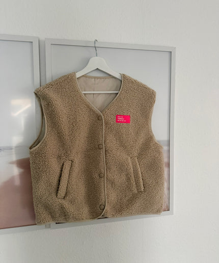Teddy Weste mit Patch | versch. Farben