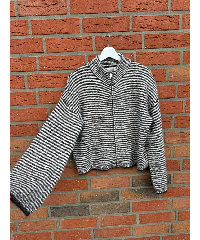 Strickjacke mit Zipper | dunkelbraun weiß