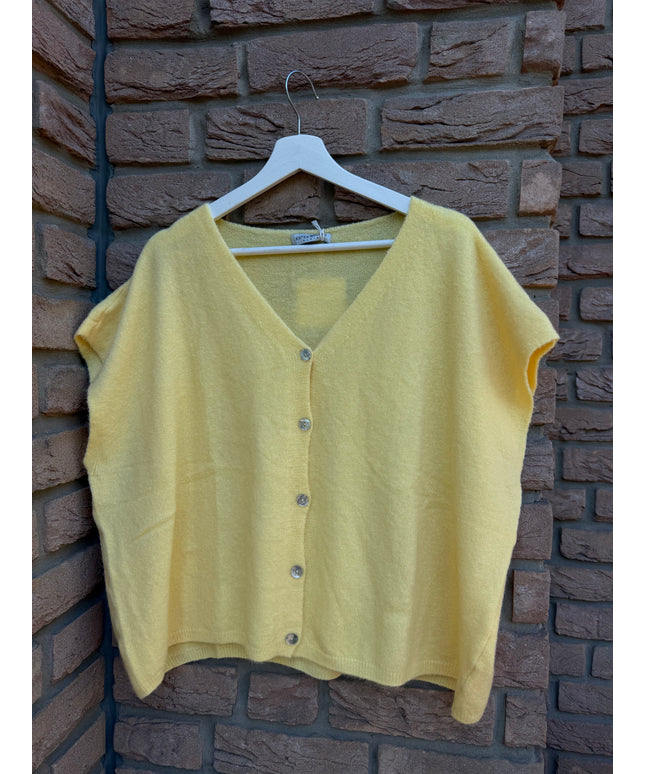 Strickweste mit Knopfleiste | kurzarm | butter lemon gelb