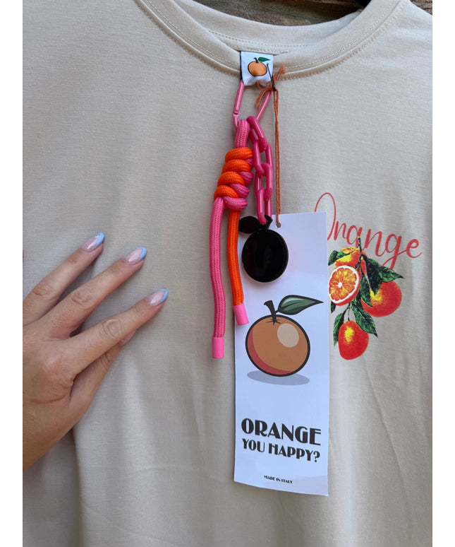 B-Ware | Regular-Fit Boxy-T-Shirt mit orangefarbenem Print und Charm-Anhänger