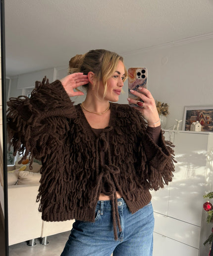 Strickjacke mit Fransen & Schleifen | schokobraun