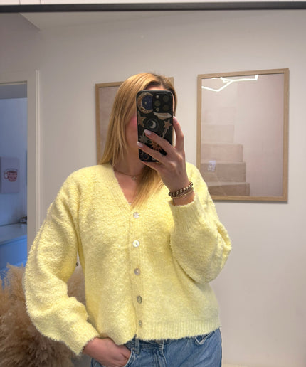 Bouclé Strickjacke | Butter yellow gelb