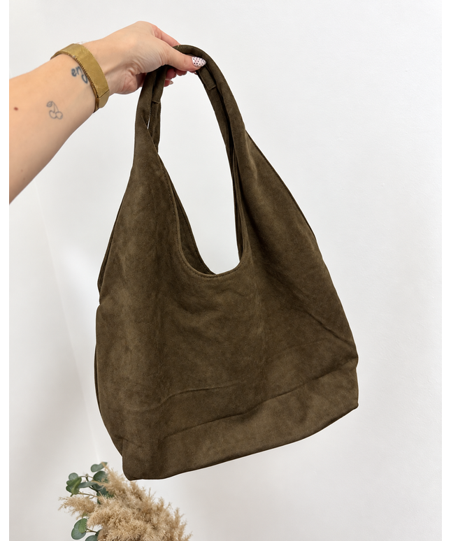 Kelly Shopper Tasche Hobo Bag in Wildleder-Optik mit Nieten | Khaki