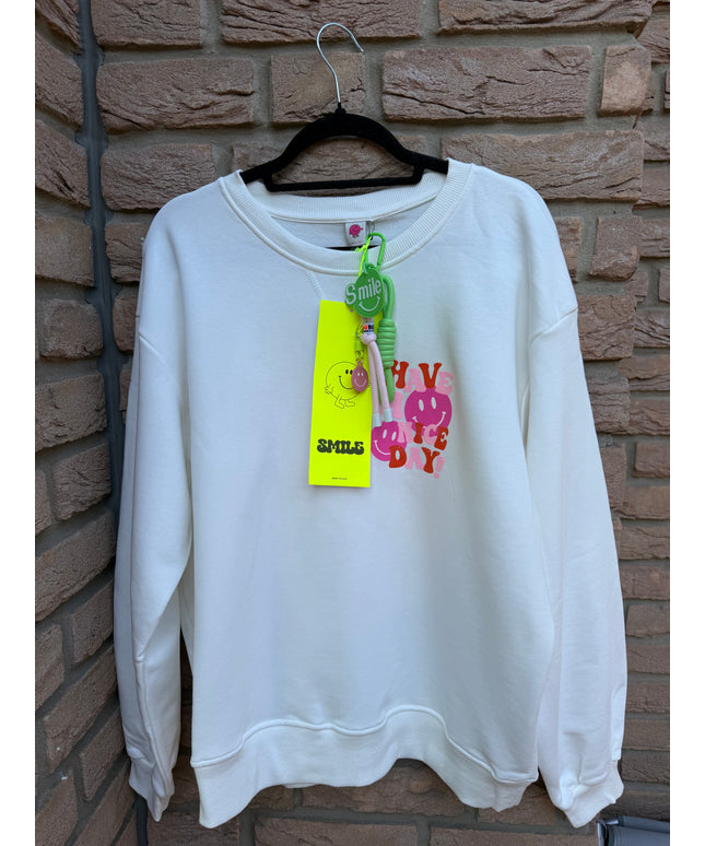 B-Ware | Sweatshirt mit Print „Happy Day“ und Charm-Anhänger