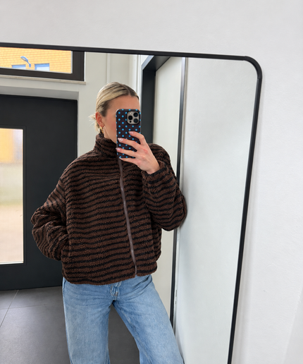 Gestreifte Teddyjacke mit Reißverschluss | Dunkelbraun/Schwarz