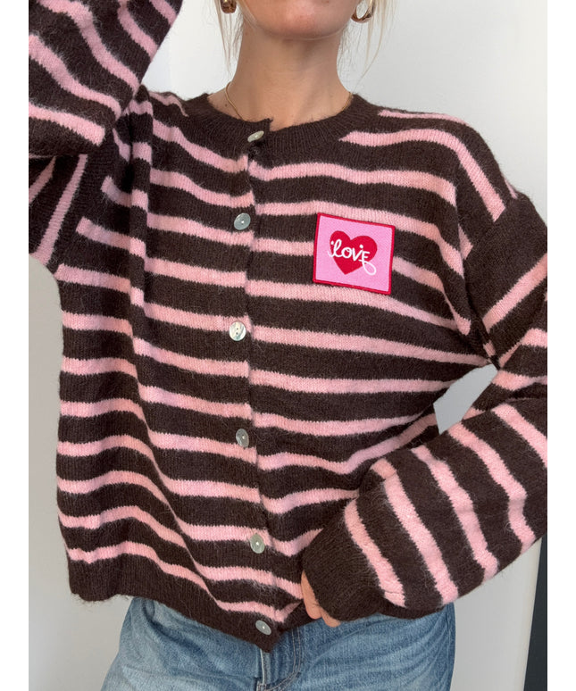 Gestreifte Strickjacke mit offenem Rücken und Love Patch