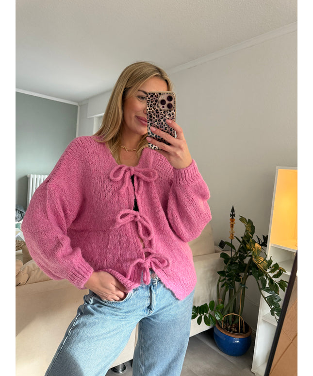 Strickjacke mit Schleifen | versch. Farben