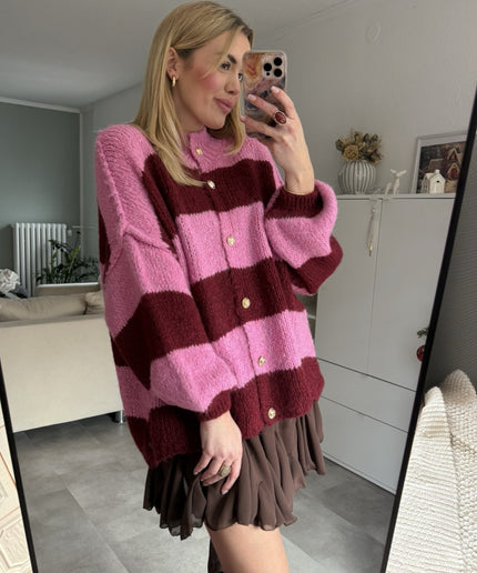 Oversize Strickjacke mit goldenen Knöpfen | gestreift | bordeaux