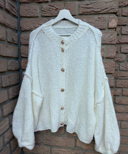 Oversize Strickjacke mit goldenen Knöpfen | Weiß