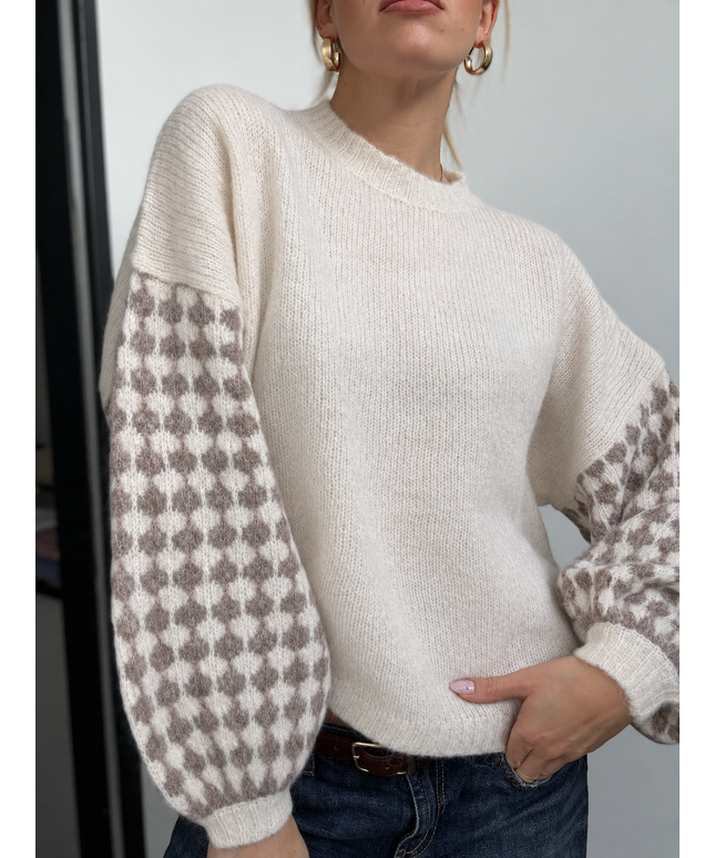 Strickpullover Elina mit Musterärmeln | Creme/Taupe