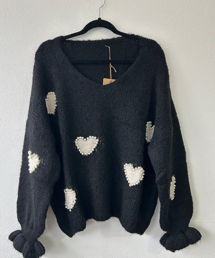 Pullover mit Herzmuster & Perlen