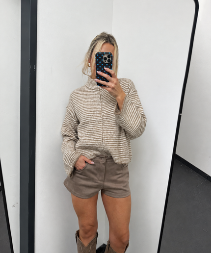 Shorts aus Wildlederimitat | Taupe