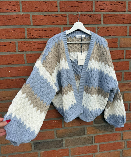 Bunt gestreifte Strickjacke aus Grobstrick