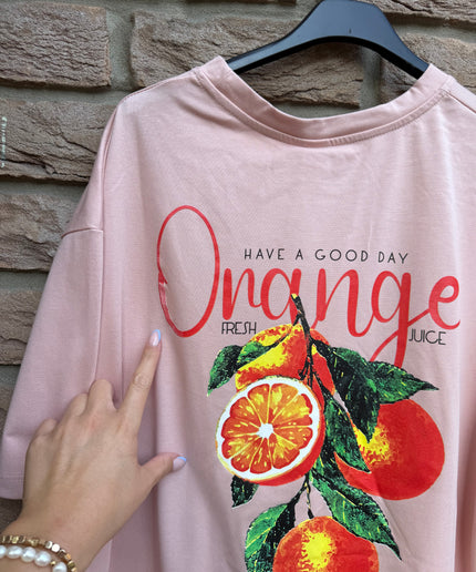 B-Ware | Regular-Fit Boxy-T-Shirt mit orangefarbenem Print und Charm-Anhänger | rosa