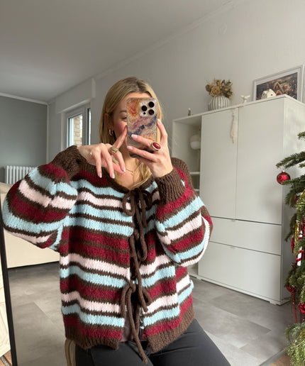 Strickjacke mit Schleifen | Gestreift | blau bordeaux rot