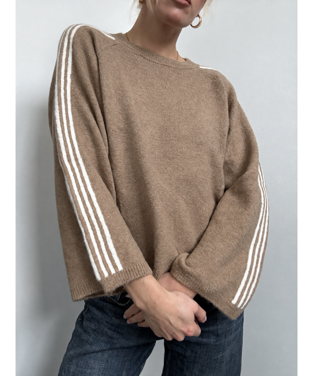 Strickpullover mit Ärmelstreifen | Camel