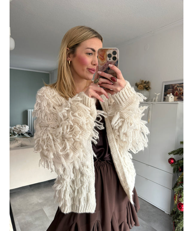 Strickjacke mit Fransen | creme