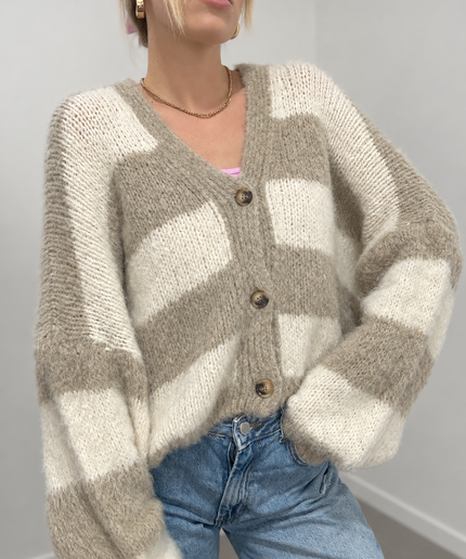 Kuschelige gestreifte Strickjacke mit Knopfleiste | Beige/Creme