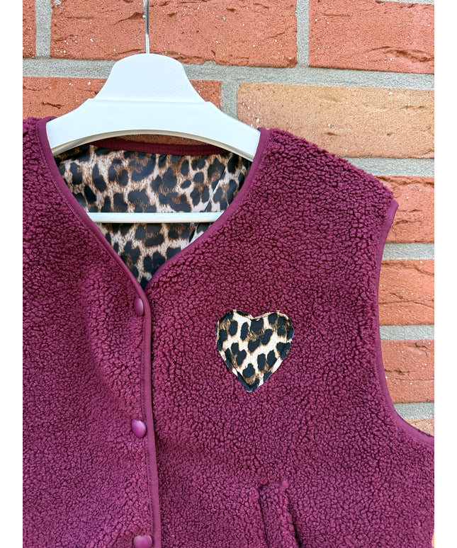 Teddy Weste mit Leo Herz Patch | Bordeaux